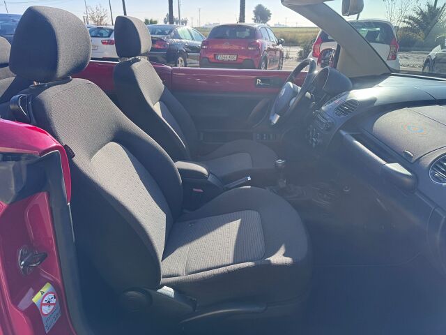 VOLKSWAGEN NEW BEETLE CONVERTIBLE 1.6 SPANISH LHD IN SPAIN 93000 MILES 2006